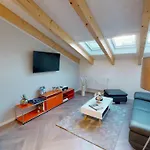 Lieblingsapartment No.08 mit Blick auf den Rostocker Stadthafen