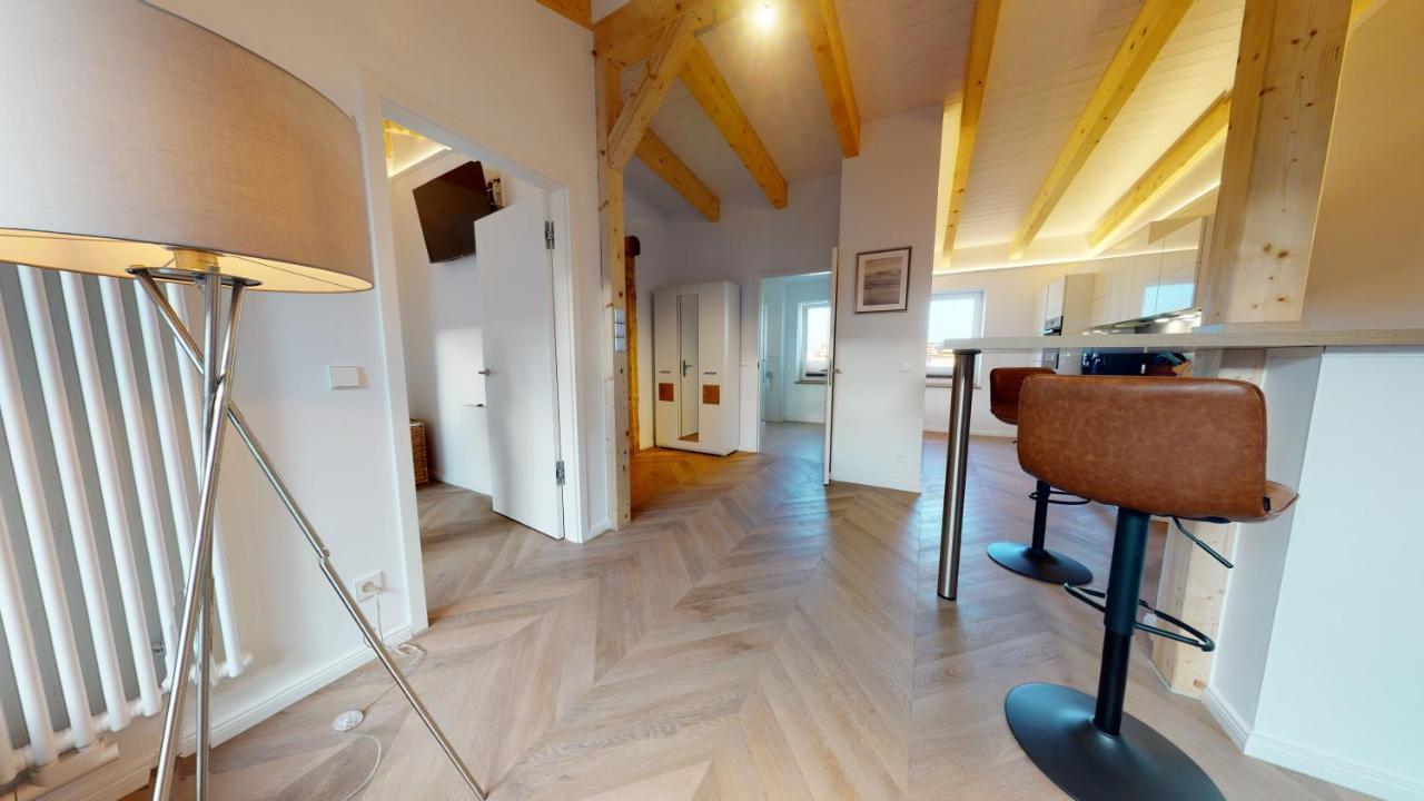 Lieblingsapartment No.08 Mit Blick Auf Den Rostocker Stadthafen Apartment Rostock